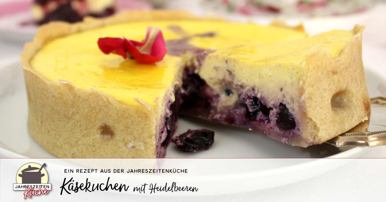 Cremiger Käsekuchen mit Heidelbeeren | Jahreszeitenküche