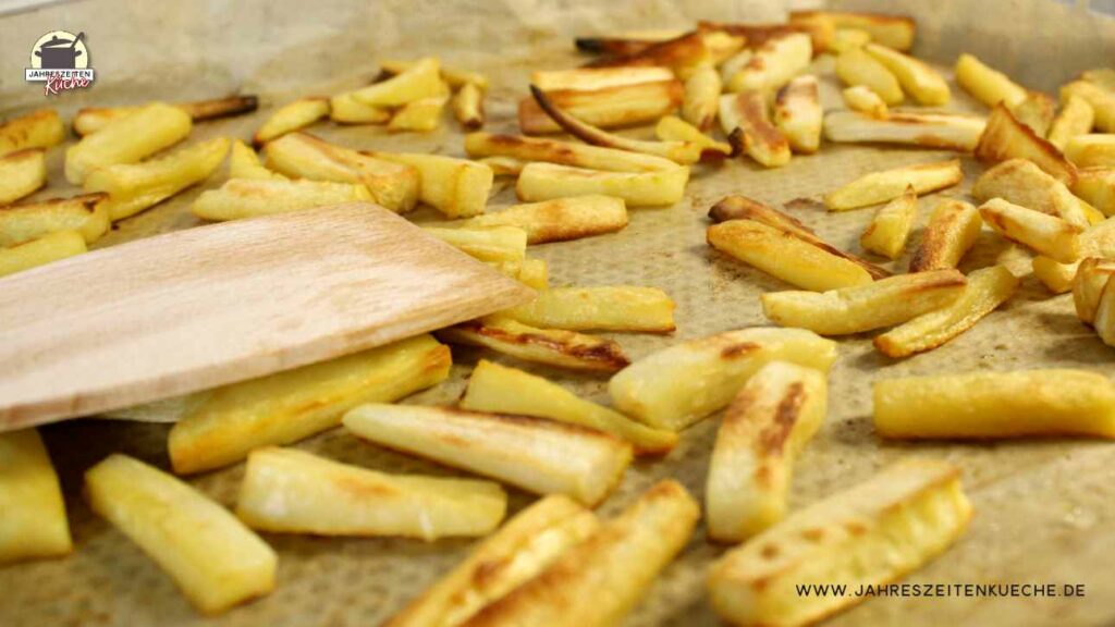 Glasierte Pastinaken mit Honig | englisches Rezept Glasierte Pastinaken mit Honig | englisches Rezept