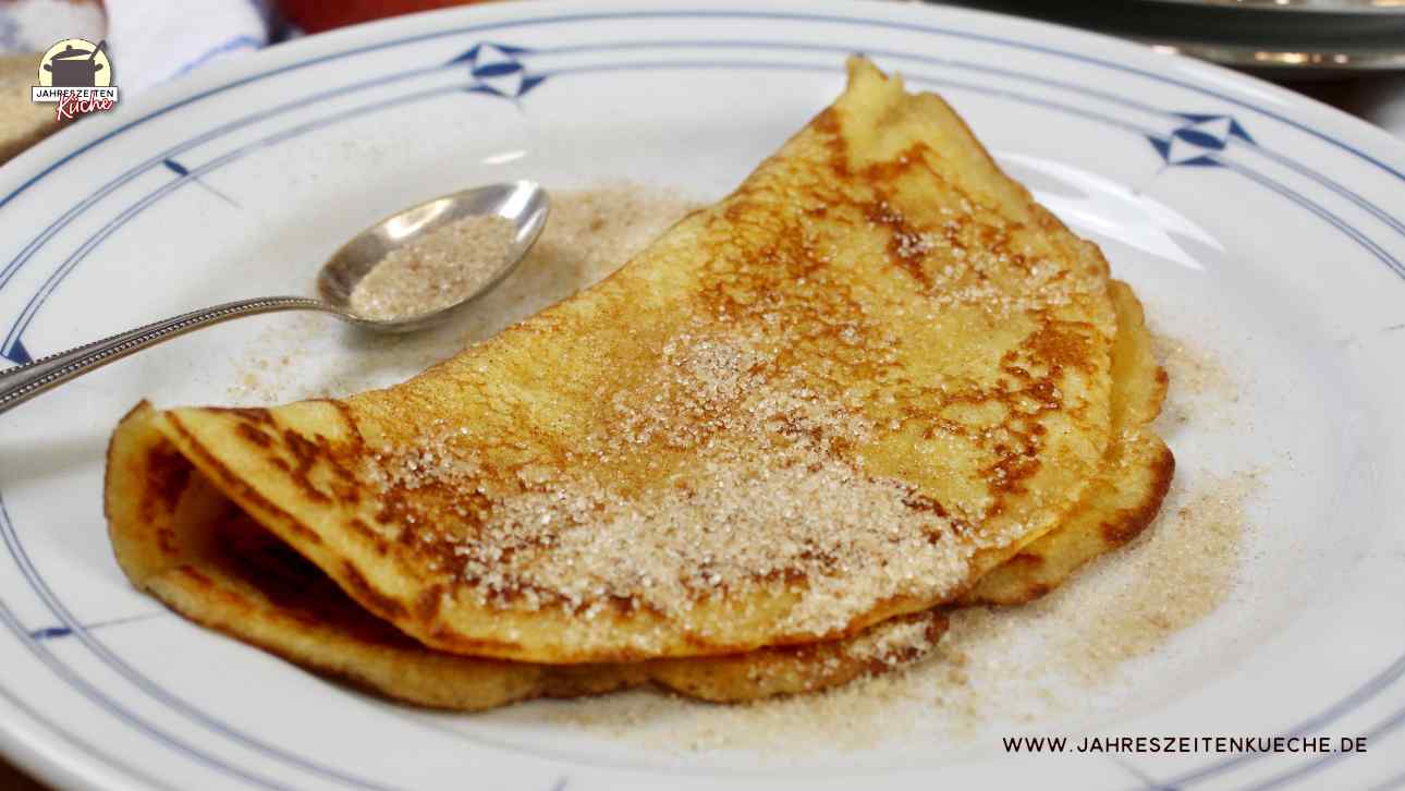 Fluffige Apfel-Pfannkuchen für ein Verwöhnfrühstück | Rezept