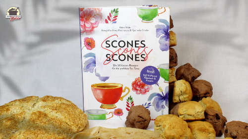 Das Backbuch "Scones, Scones, Scones" von Petra Milde mit vielen Scones