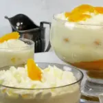 3 Glasschalen mit Orangen-Trifle