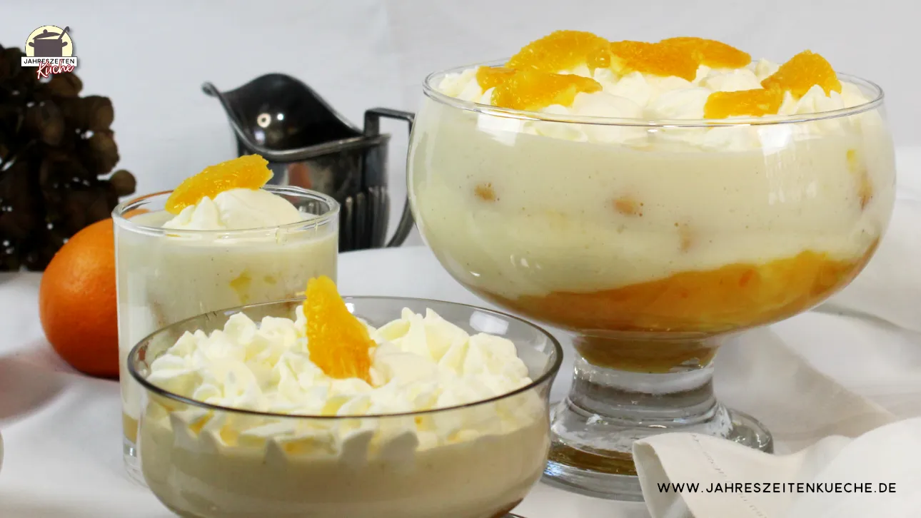 3 Glasschalen mit Orangen-Trifle
